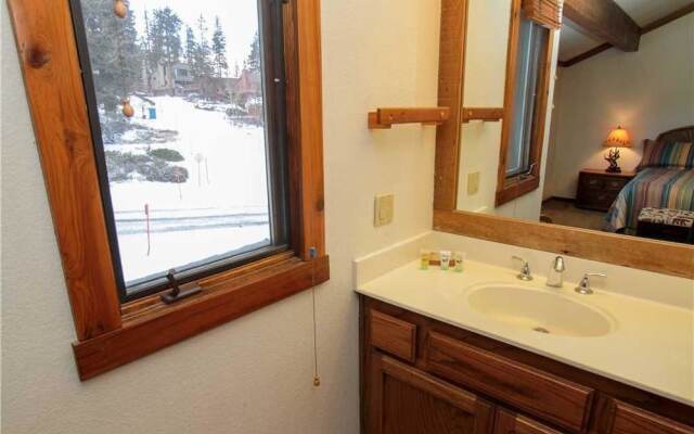 Mountainback #105, Loft, Den