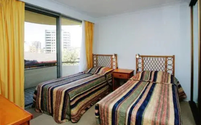Sandbar, Unit 203, 1-3 Head Street