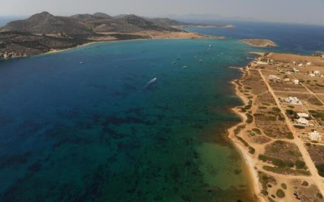 Studios Antiparos Beach