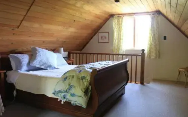 Akaroa Country House