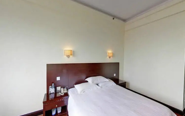 Starway Hotel Yidong Shanghai Jinqiao