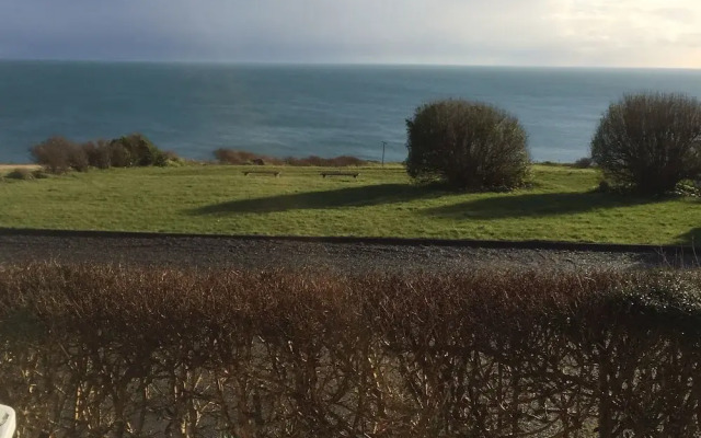 White Wave Cottages