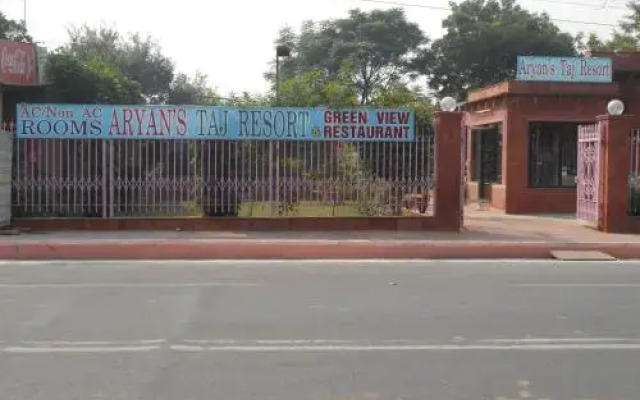 Aryans Taj Resort
