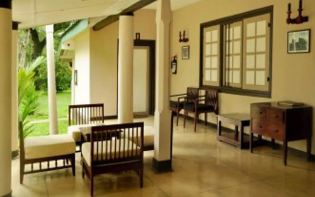 Hanwella Rest House