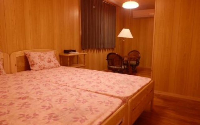 Yadoya Ohana – Guest Rooms – Motobu