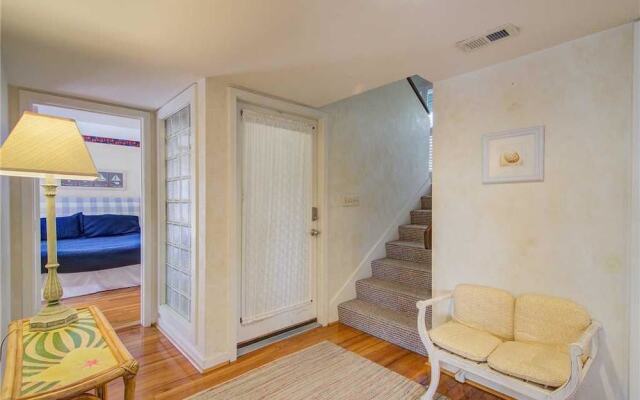 Sea Shell 4 by RedAwning