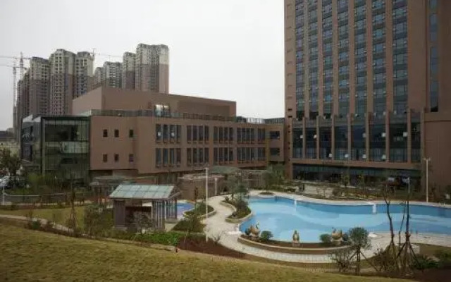 Ramada Plaza Chibi