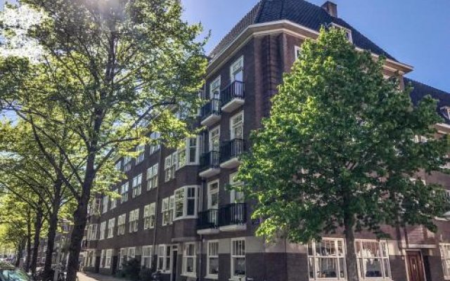 Authentic Amsterdam Bed and Breakfast Rai