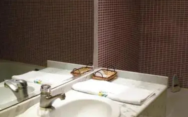 Motel Cancun Barbadas Ourense