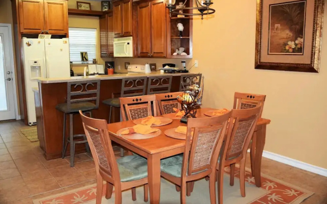 Kosta'S Kasa - Three Bedroom Townhome