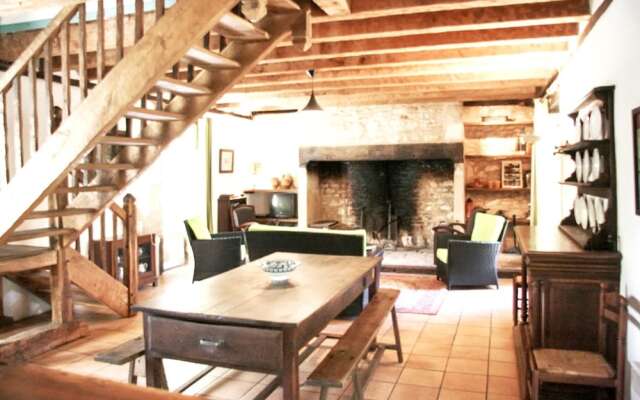 Holiday Home Sauveboeuf