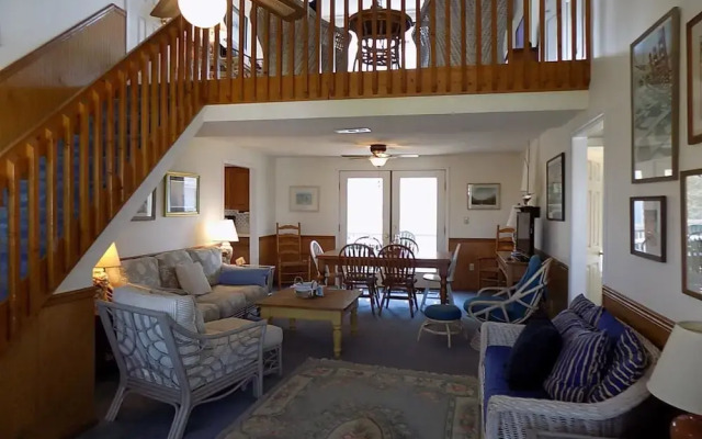 Byrd House - 3 Br Home