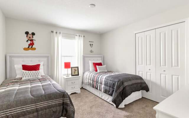 Champions Gate 1561 A