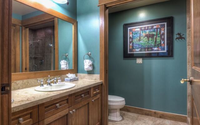 Lone Eagle #3042 - 3 Br Condo