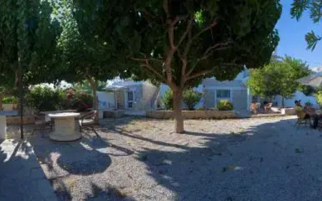 Paloma Studios