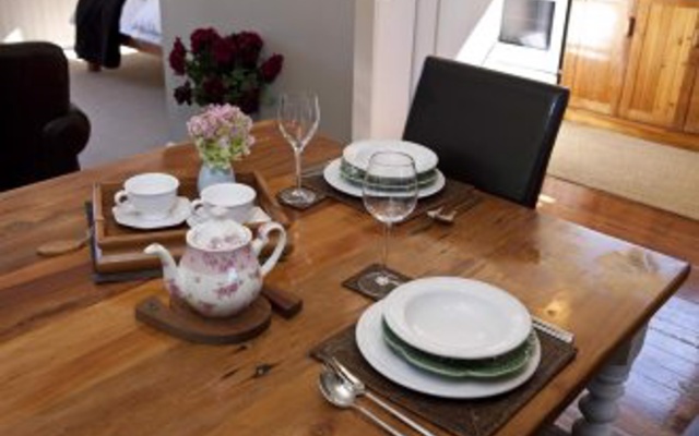 Ohariu Farm Cottage – Guest Rooms – Wellington