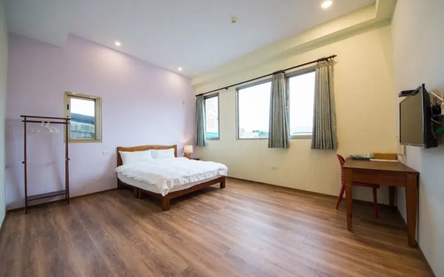 7113 hotel