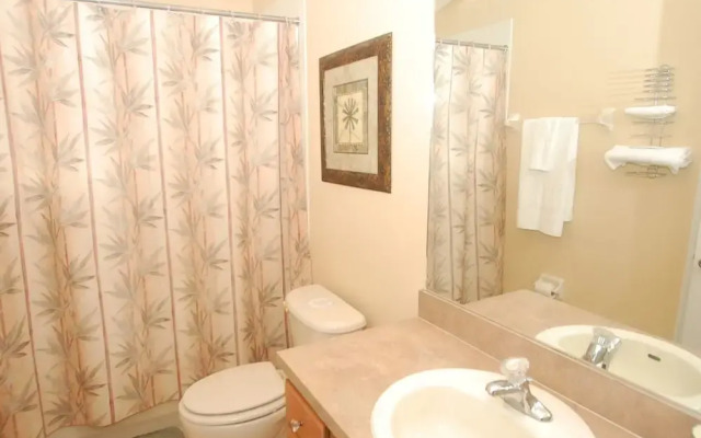 16623FM Sunlight Villa 3 Br villa by RedAwning