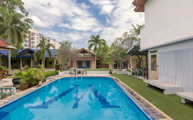 Wind Field Resort Pattaya