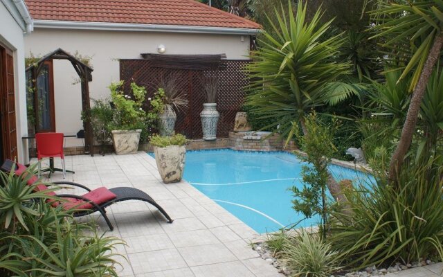 Thyme on Forest Drive