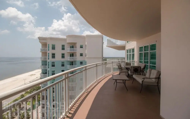 Legacy Towers-Legacy I 1305 Penthouse