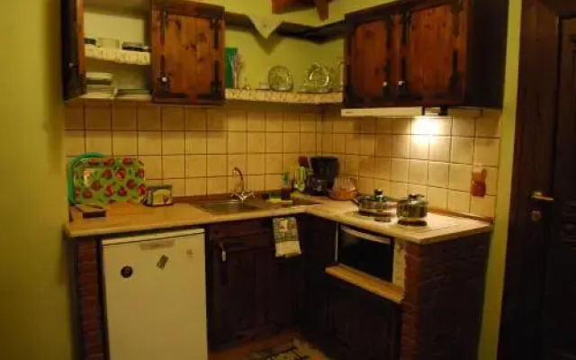 Tzivaeri