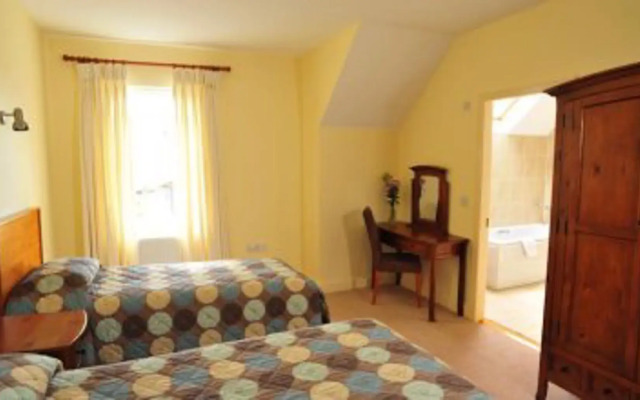 Dundrum House Hotel Golf & Leisure Resort