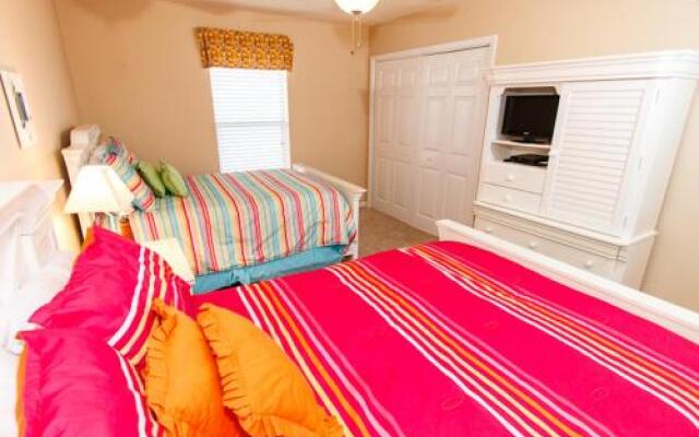 Islander 5003 by RedAwning