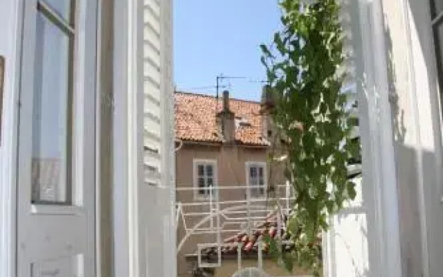 Stylish Theatre Apartments