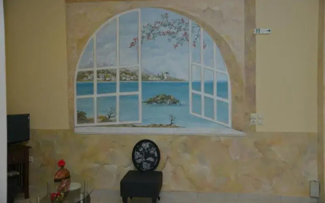 Royal's Studios