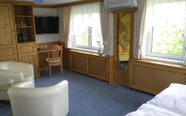 Pension KNOLL ****