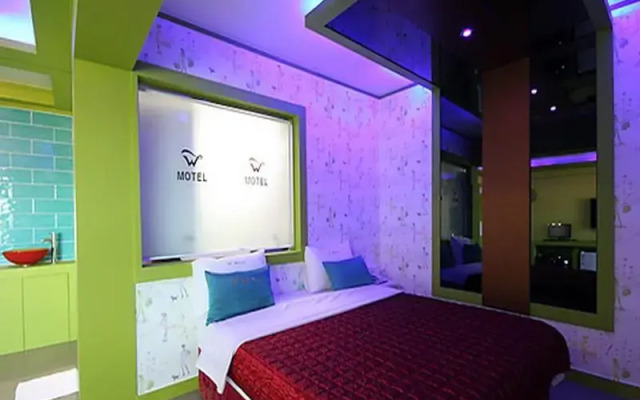 W Motel Geoje