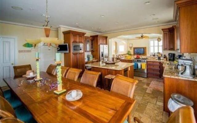 Luxury Homes by BeachTime Rentals Indian Rocks Beach