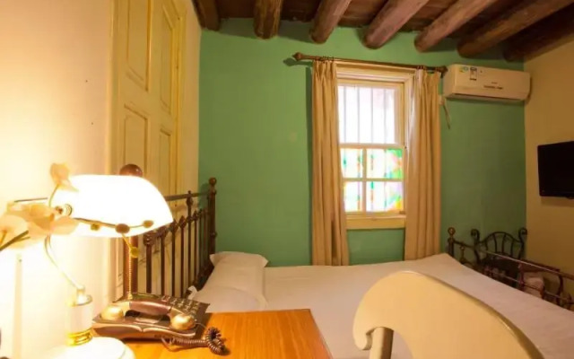 Xiamen Louis China Hotel