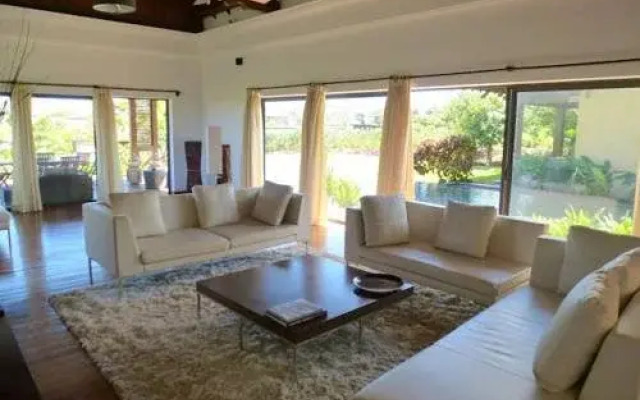 Belle Rivière Estate