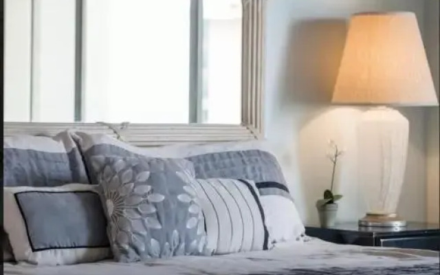 Astonishing Ilikai Condo Rental #1928
