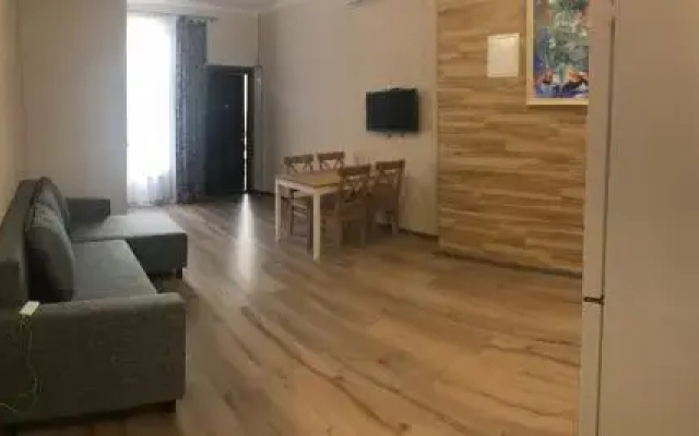 Mandarin Park Home Hotel