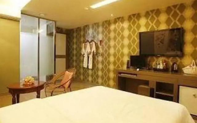 Soo Hotel