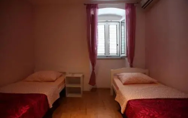 Rooms Denis