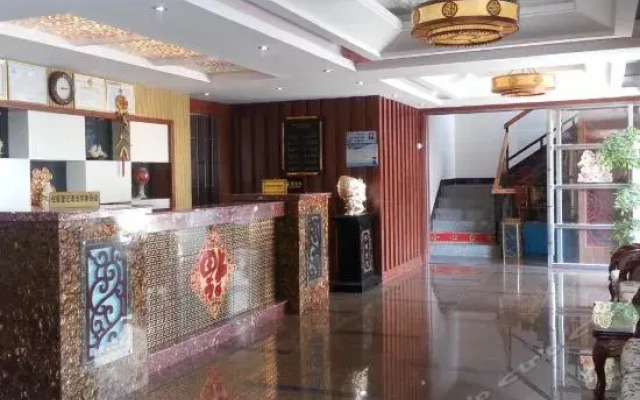 Huaian Hongzedongfang Yulecheng Inn