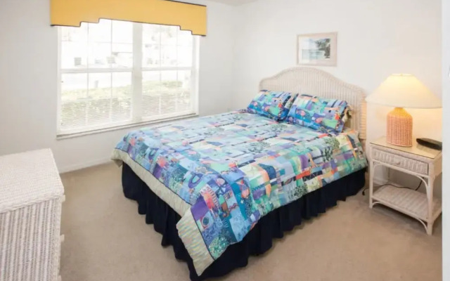 Ahmad's Lake Berkley Townhouse