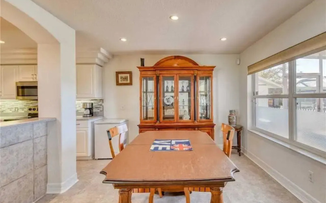 Balmy Breezes - Three Bedroom Home