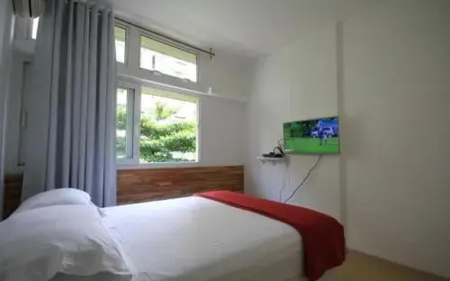 GoHouse Guilhermina 303