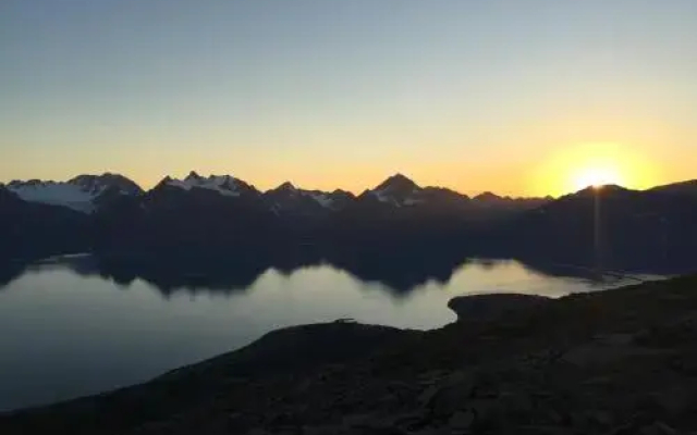 Artic-Lyngen Sjøcamp
