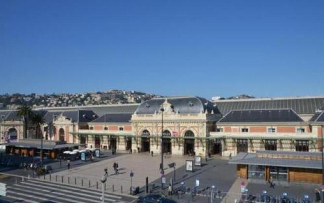 PAGANINI - New Lovely Cosy Flat in Heart of Nice