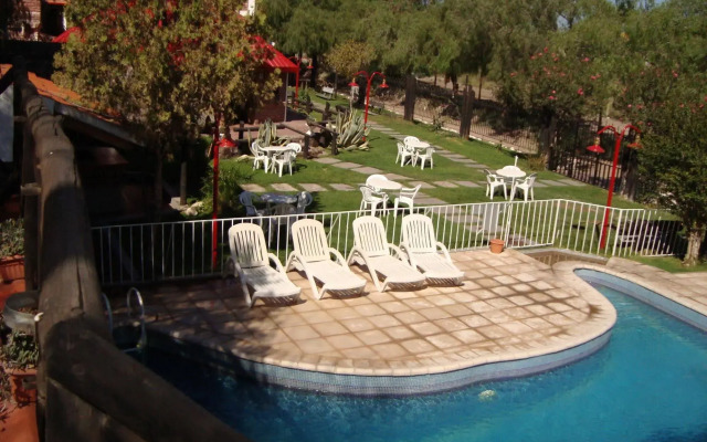 Hosteria Termas del Challao