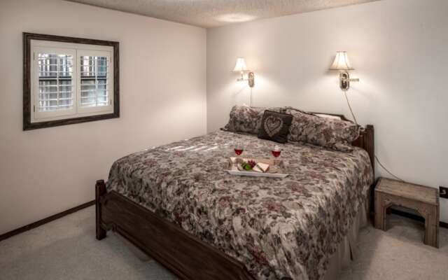 Ruidoso - 100 Hull Rd. #2