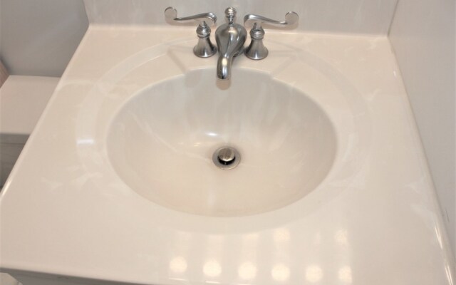 Jamaica Royale 204 - 2 Br Condo