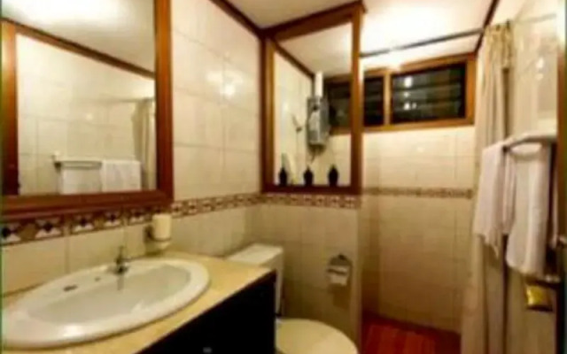 Villa Aman Adem