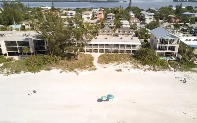 Shell Cove 9